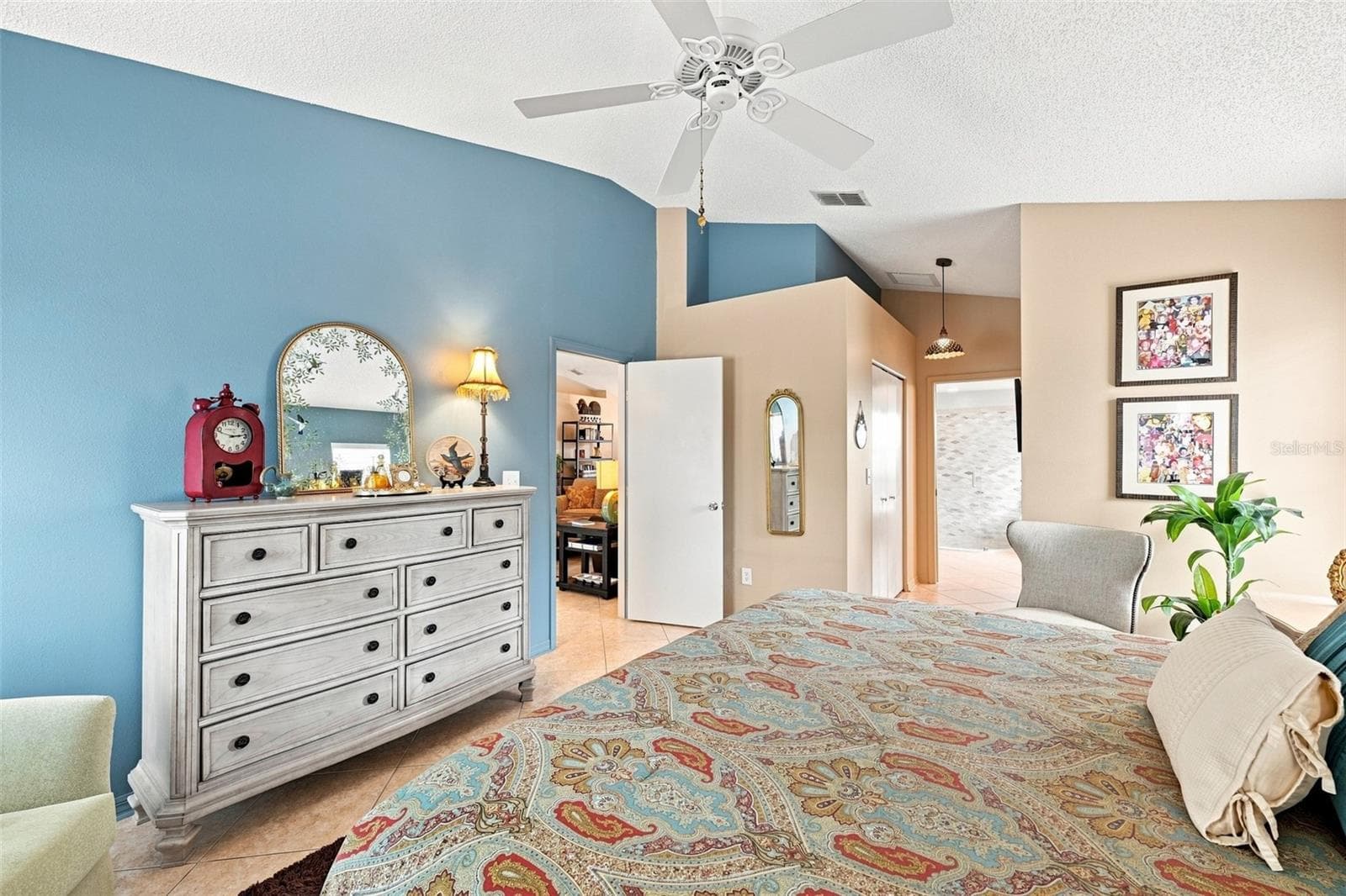 Single Family Residence at 308 CALOOSA PALMS CT, SUN CITY CENTER, photo 37 of 60
