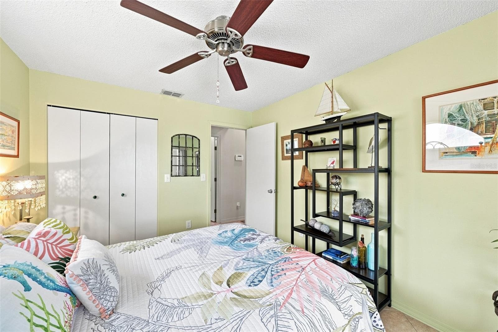 Single Family Residence at 308 CALOOSA PALMS CT, SUN CITY CENTER, photo 39 of 60