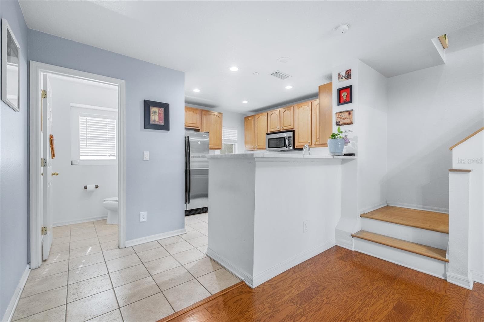 Townhouse at 613 WHEATON TRENT PL, TAMPA, photo 6 of 57