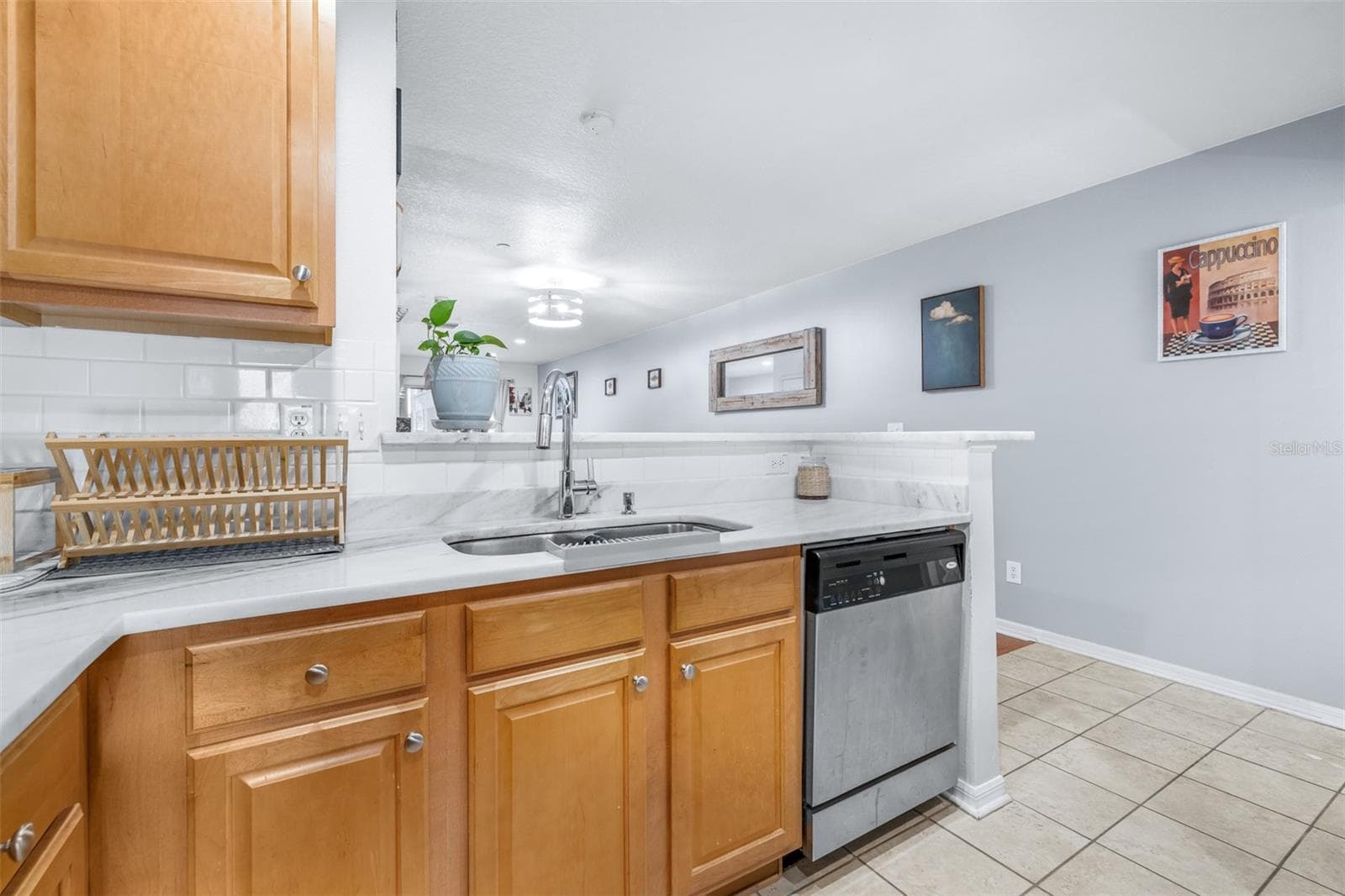 Townhouse at 613 WHEATON TRENT PL, TAMPA, photo 11 of 57