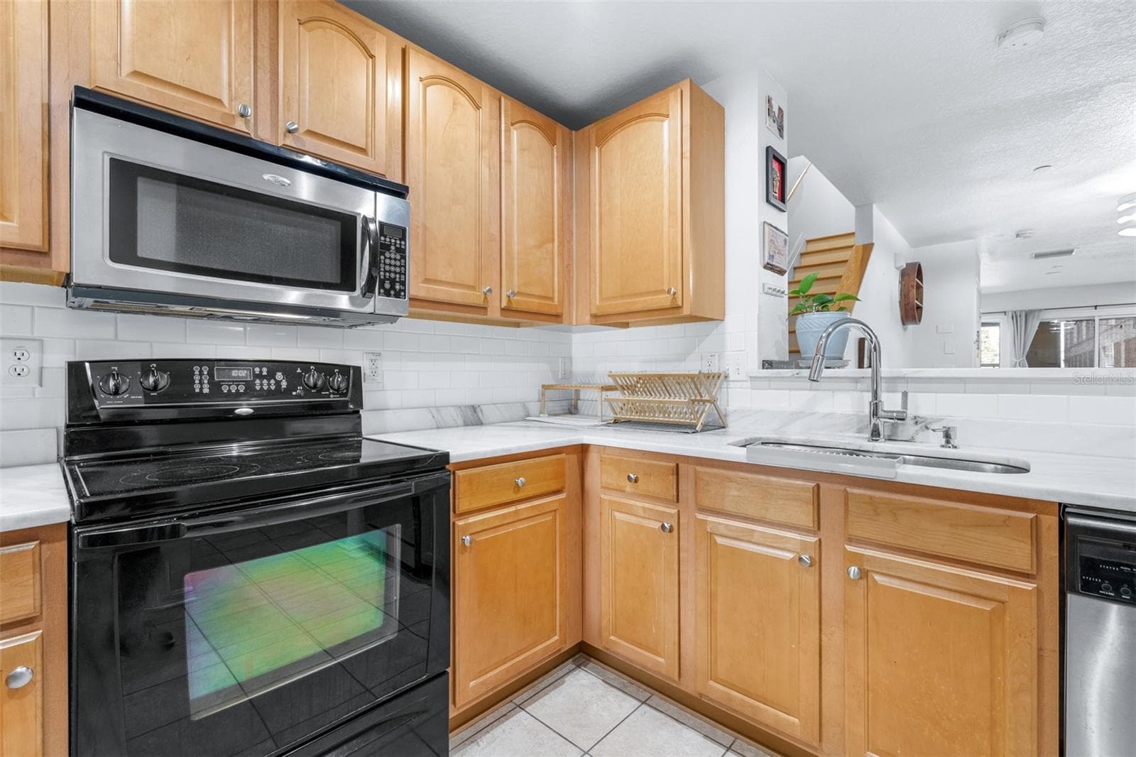Townhouse at 613 WHEATON TRENT PL, TAMPA, photo 12 of 57