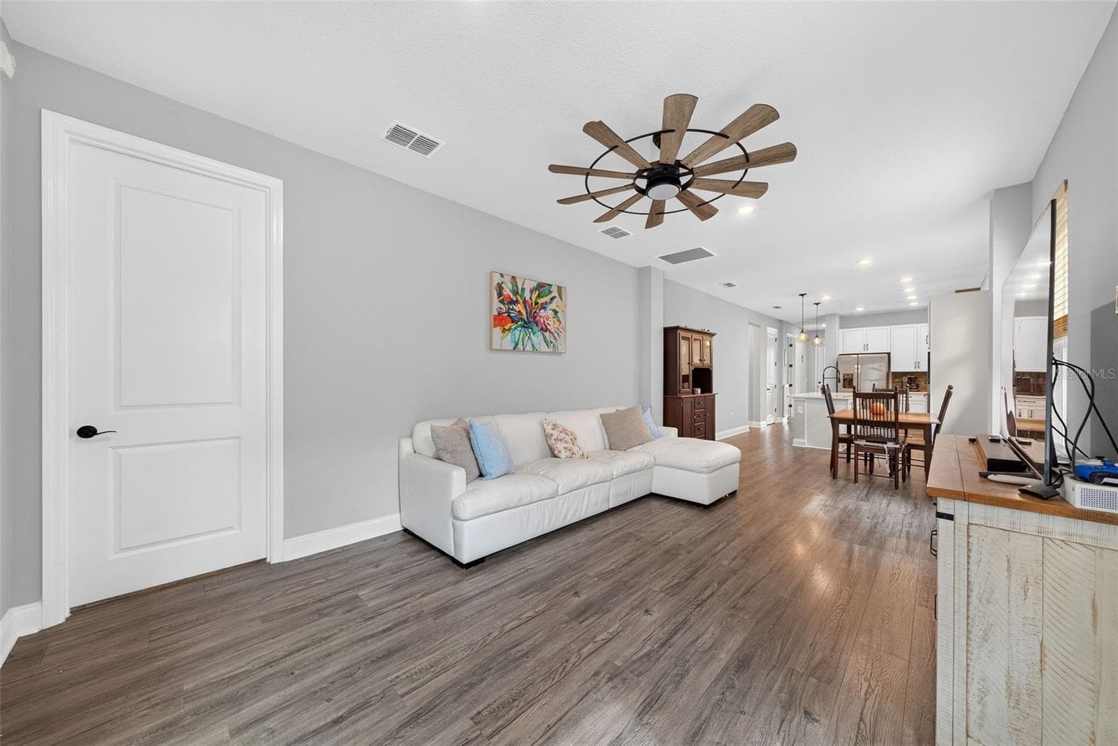 Single Family Residence at 6939 HIGGS ALY, ORLANDO, photo 17 of 39