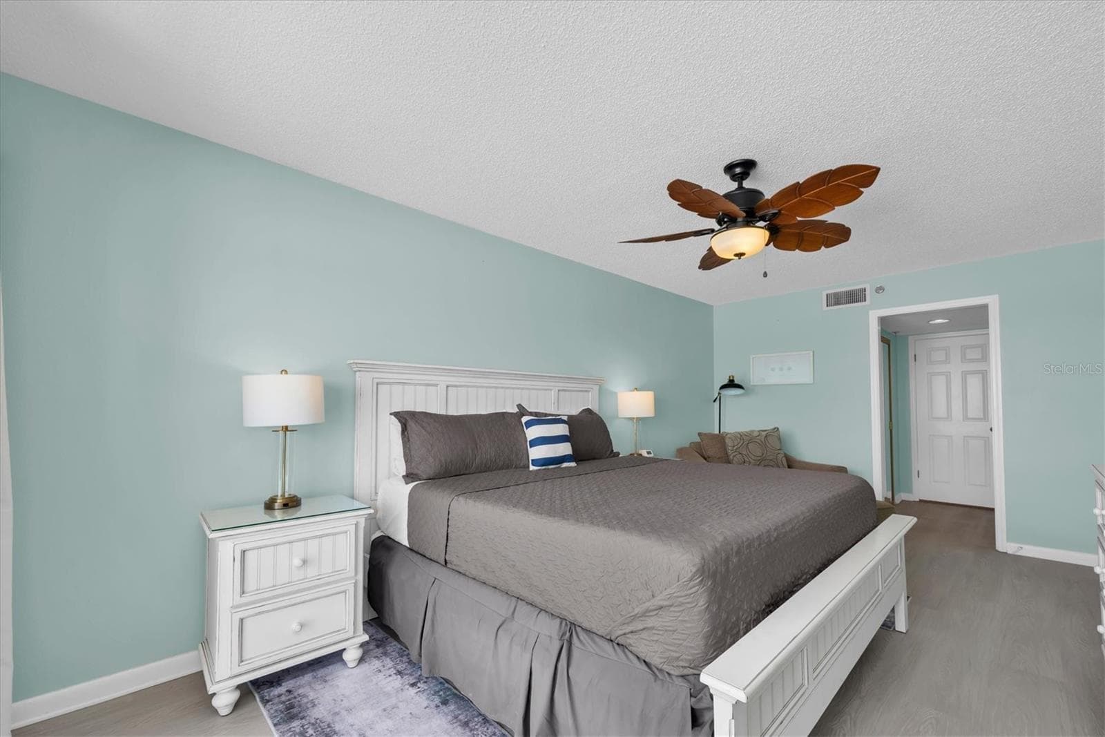 Primary Suite - 14710 GULF BLVD #206, MADEIRA BEACH
