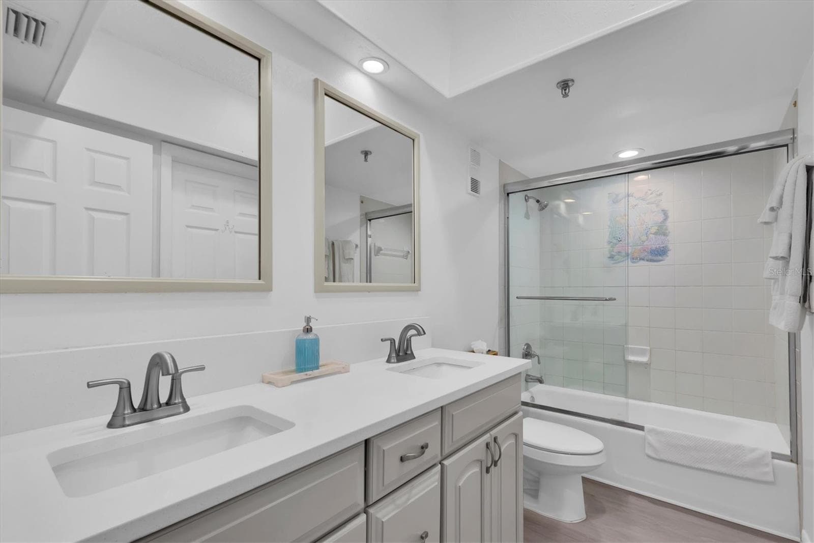 Ensuite bathroom - 14710 GULF BLVD #206, MADEIRA BEACH