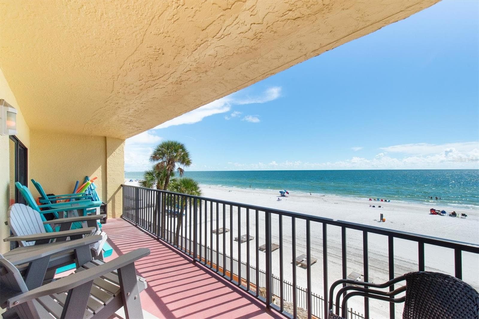 Lots of sunsets - 14710 GULF BLVD #206, MADEIRA BEACH