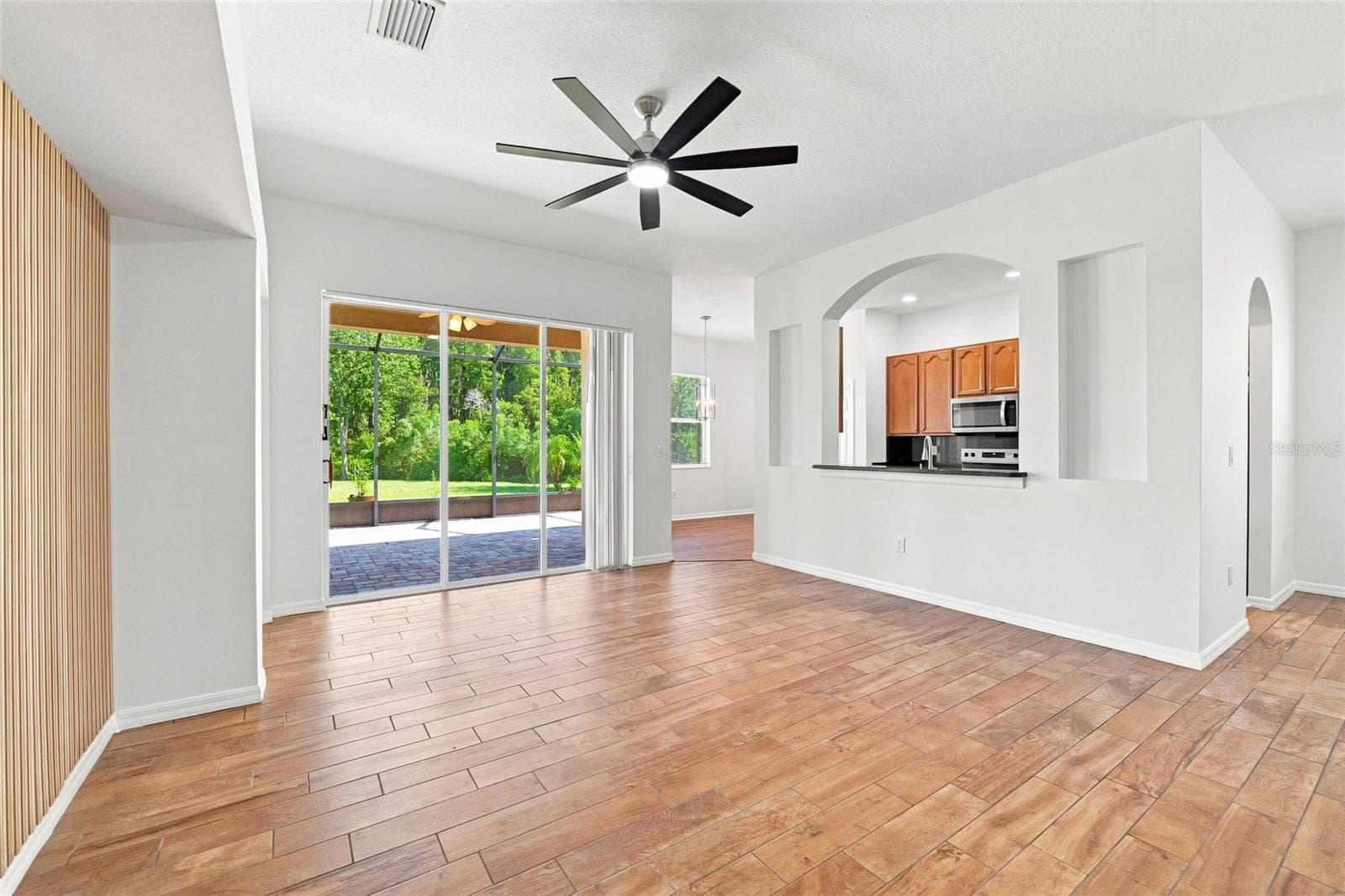 Single Family Residence at 30608 PECAN VALLEY LOOP, WESLEY CHAPEL, photo 11 of 40