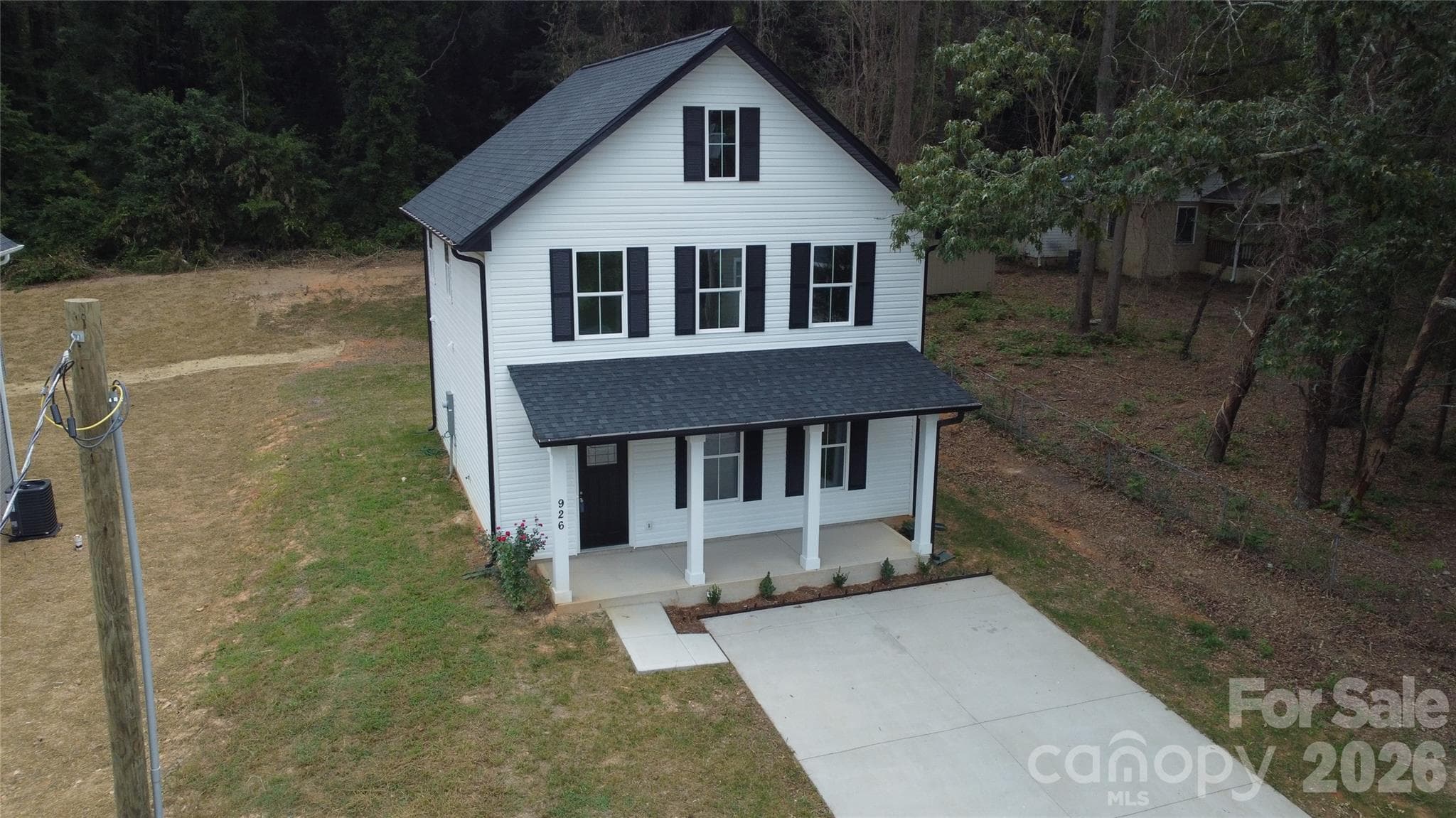 Single Family Residence at Gastonia, photo 3 of 11