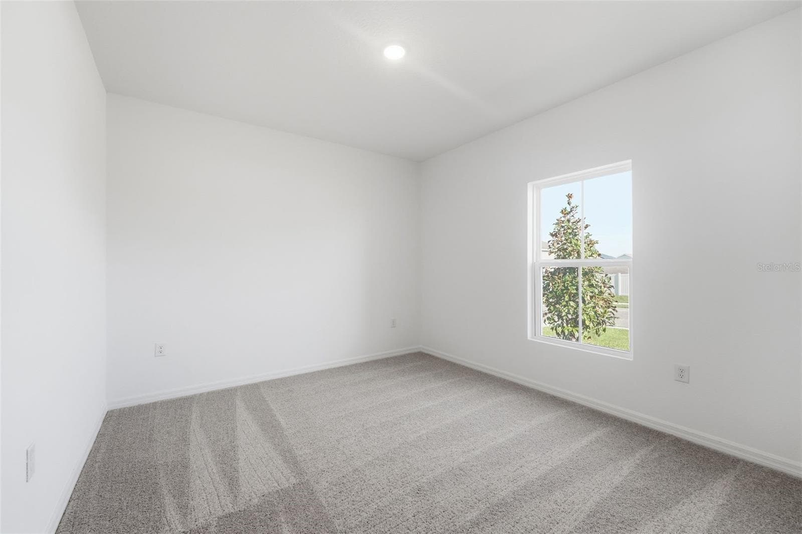 Bathroom 3 - 27468 BLACK KITE AVE, HOWEY IN THE HILLS