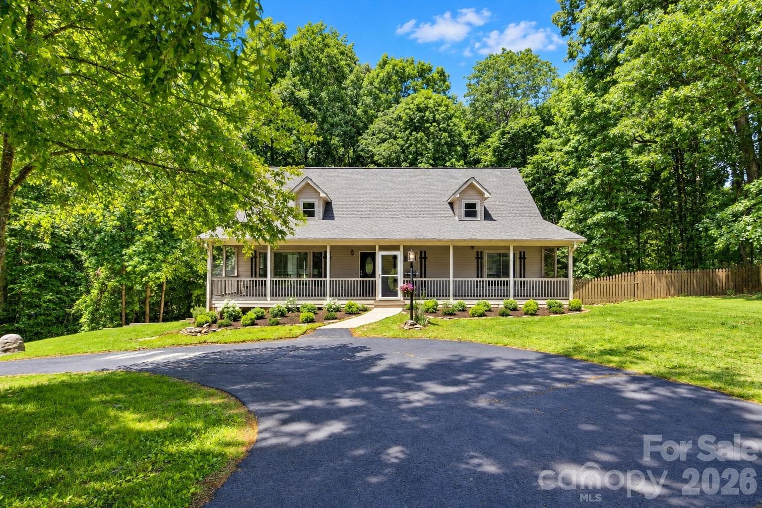 Single Family Residence at Mooresville, photo 4 of 69
