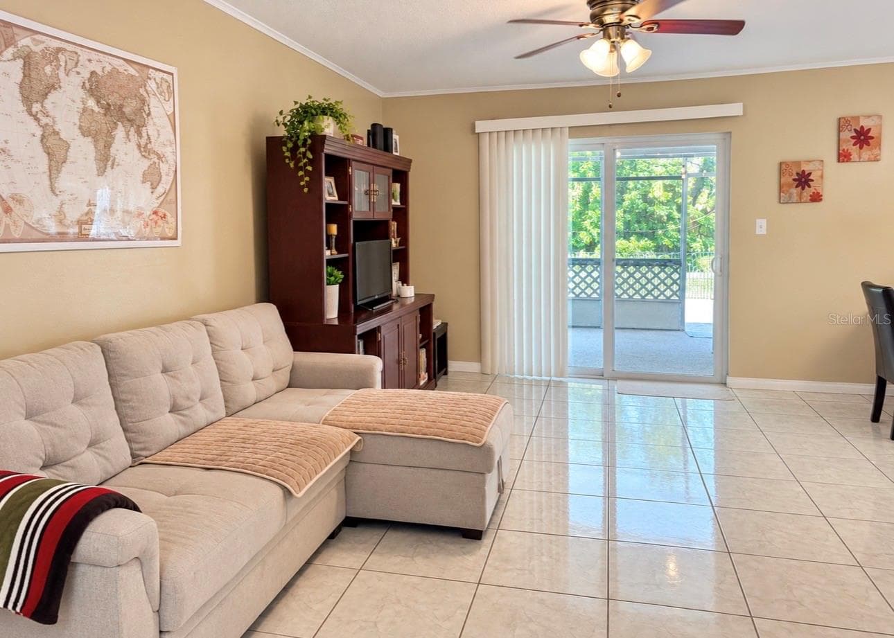 Single Family Residence at 529 SAN SEBASTIAN PRADO, ALTAMONTE SPRINGS, photo 10 of 48