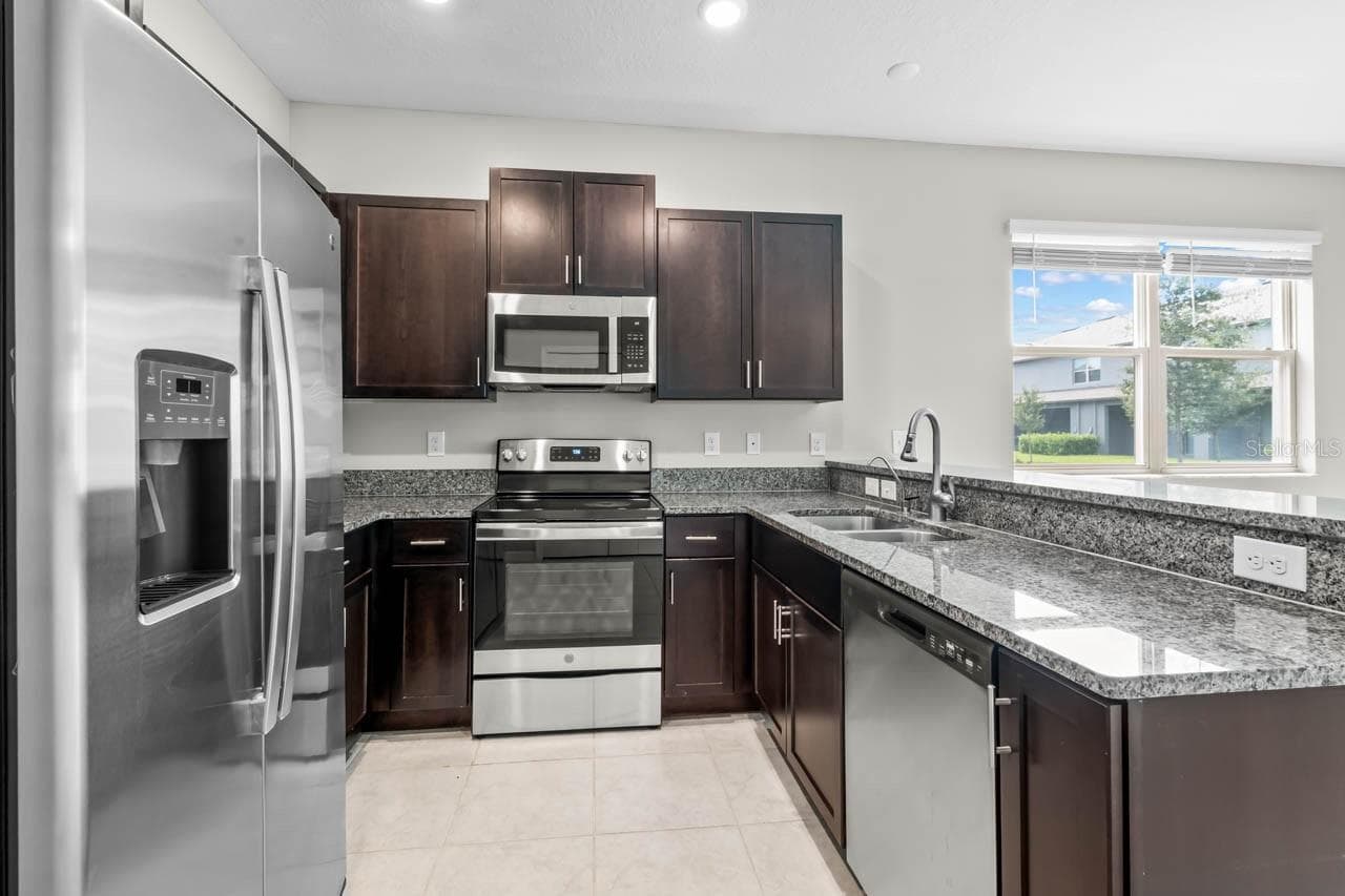 Townhouse at 14357 EASY GOER ST, RUSKIN, photo 8 of 59