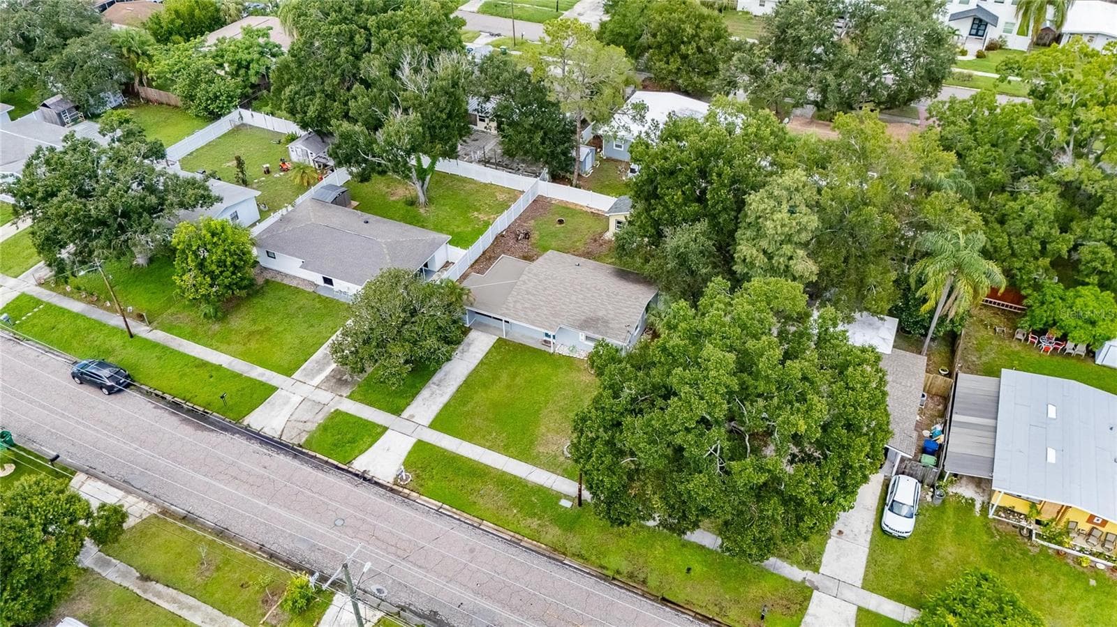 Single Family Residence at 4421 W IOWA AVE, TAMPA, photo 39 of 47