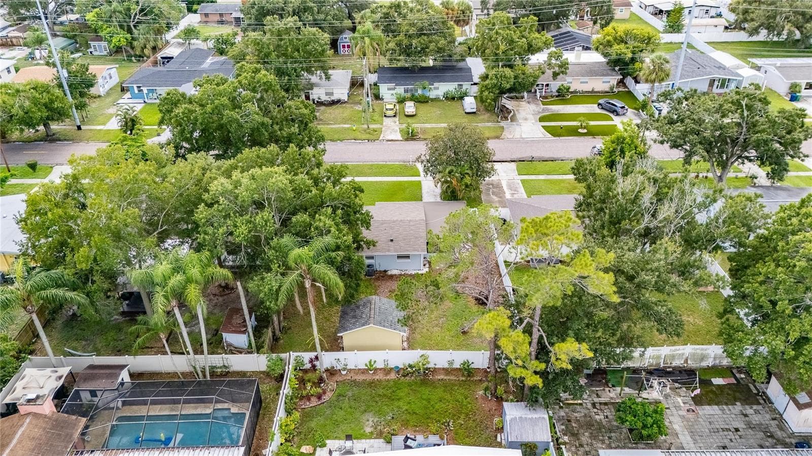 Single Family Residence at 4421 W IOWA AVE, TAMPA, photo 40 of 47