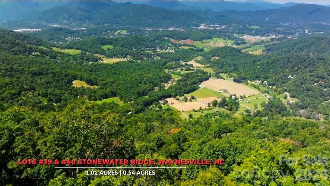 Great location and THE VIEWS!!! - 19 Estate Drive, Waynesville