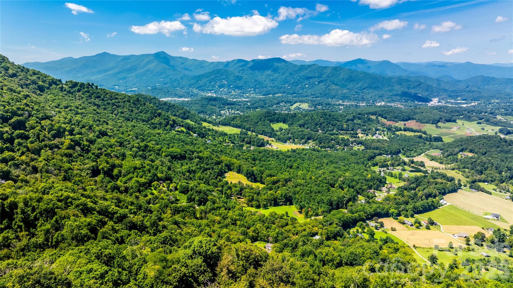 THE VIEWS!! - 19 Estate Drive, Waynesville