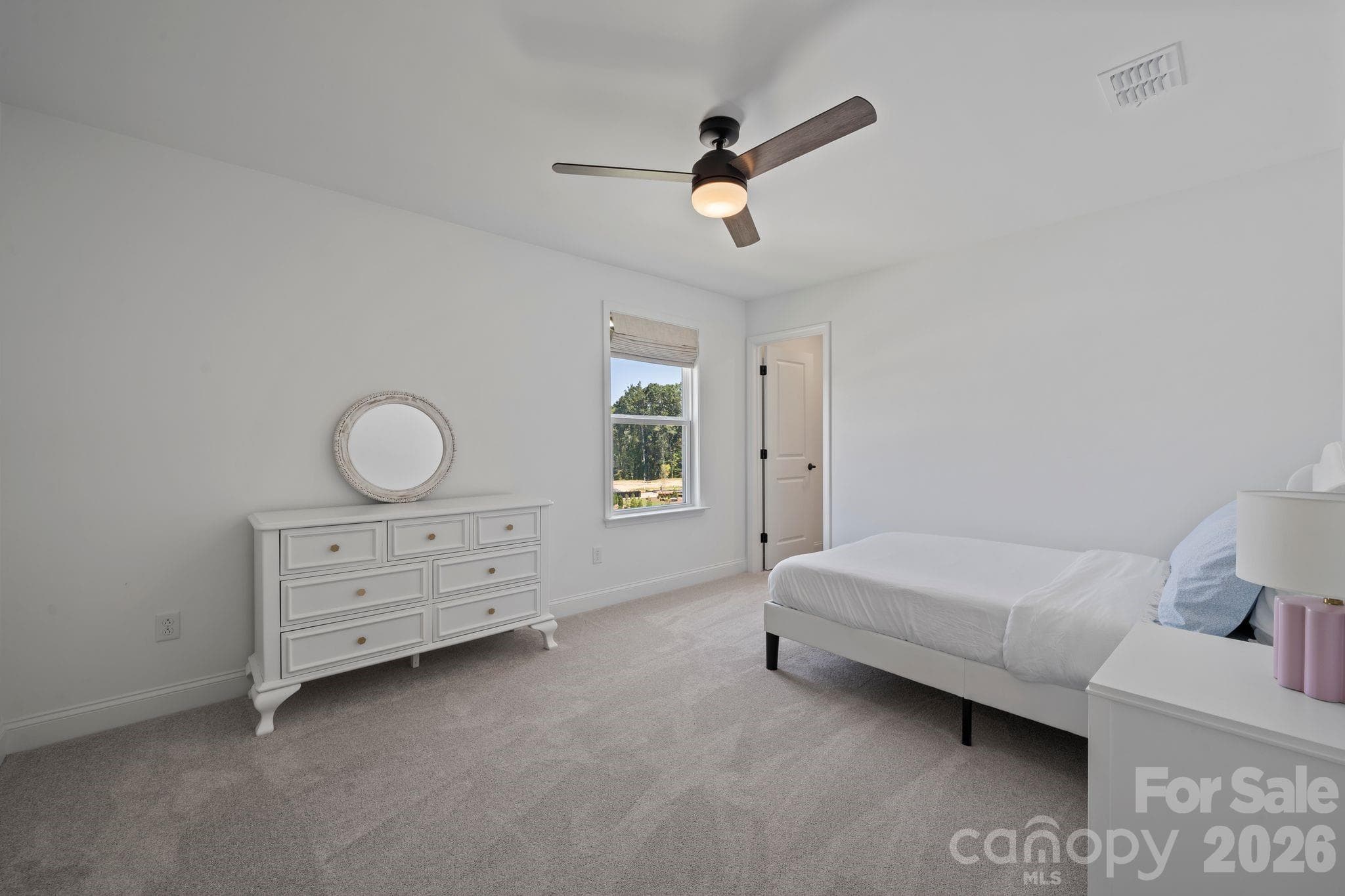 Single Family Residence at 2027 Waxhaw Crossing Drive, Waxhaw, photo 27 of 47