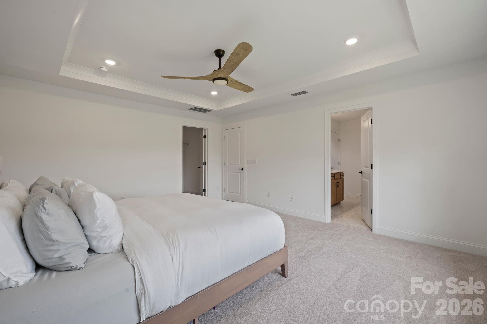 Single Family Residence at 2027 Waxhaw Crossing Drive, Waxhaw, photo 34 of 47