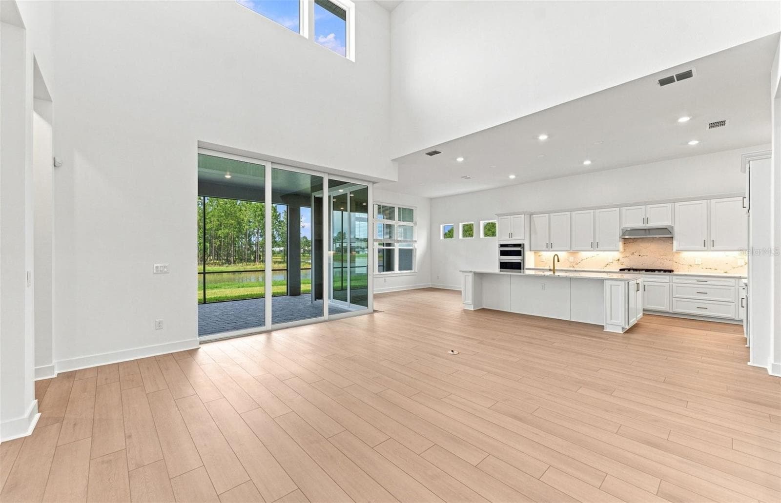 Open Concept Home Design - 35626 COHAGEN TRL, ZEPHYRHILLS