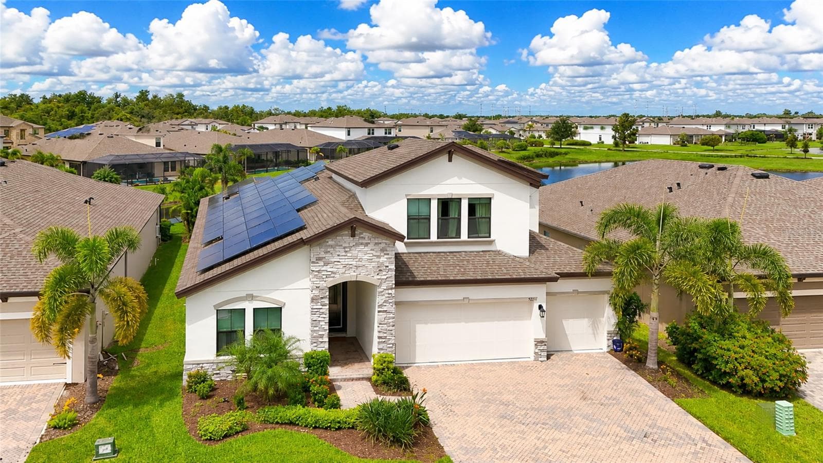 Single Family Residence at 9211 ISABELLA CIR, PARRISH, photo 2 of 63
