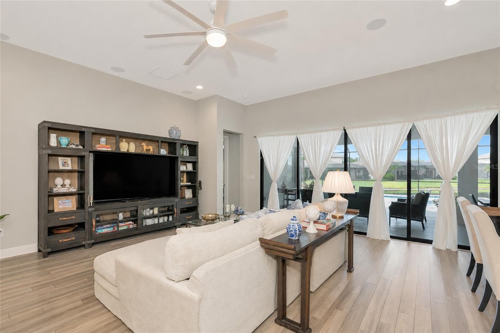 Single Family Residence at 9211 ISABELLA CIR, PARRISH, photo 8 of 63