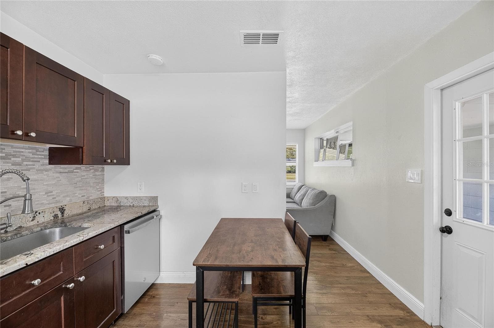 Single Family Residence at 4421 W IOWA AVE, TAMPA, photo 15 of 40