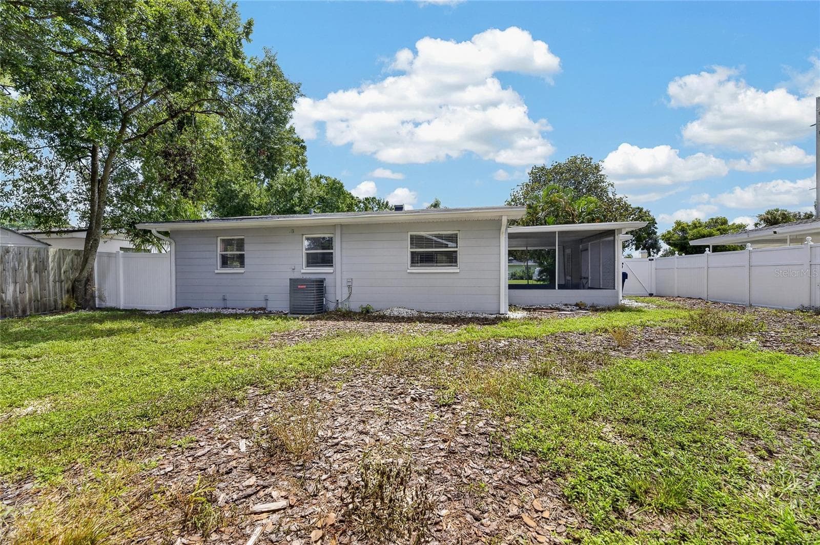 Single Family Residence at 4421 W IOWA AVE, TAMPA, photo 30 of 40