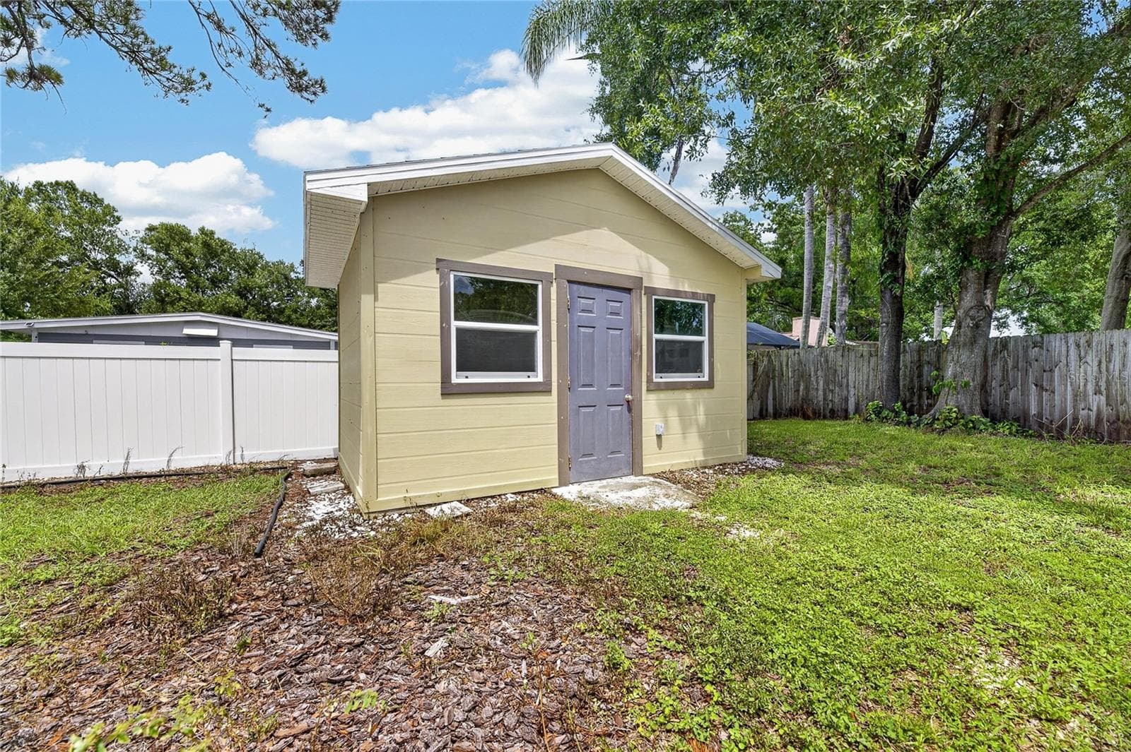 Single Family Residence at 4421 W IOWA AVE, TAMPA, photo 35 of 40