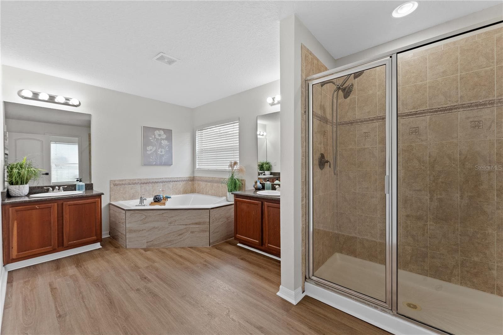 Single Family Residence at 12203 COLONY LAKES BLVD, NEW PORT RICHEY, photo 16 of 58