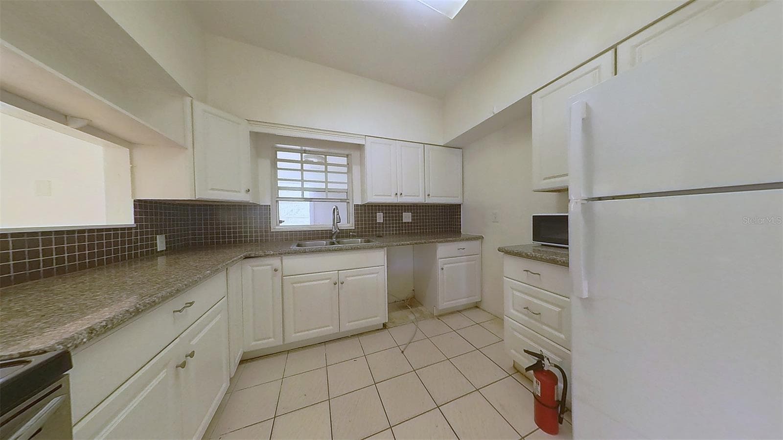 Kitchen - 120 KAY LN, ALTAMONTE SPRINGS