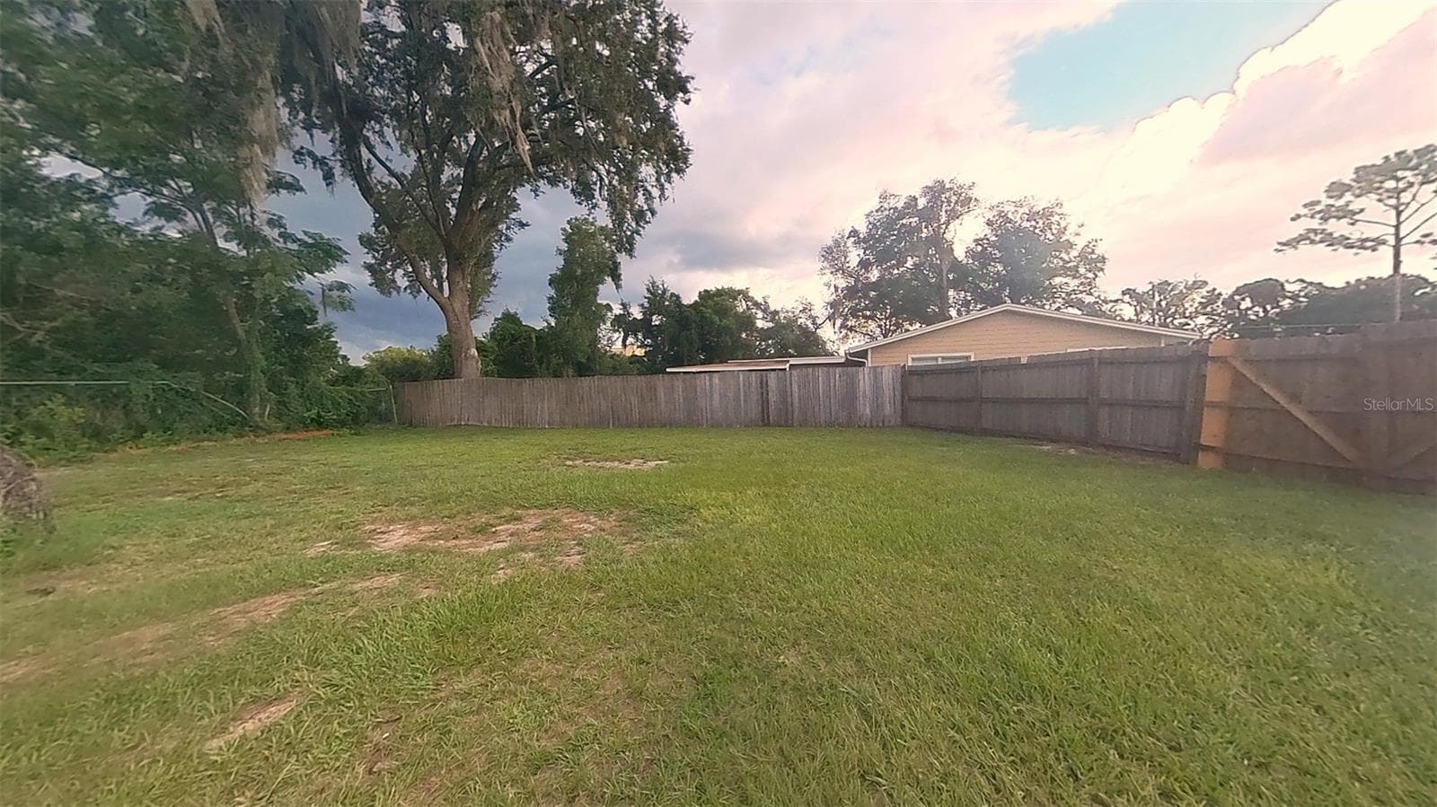 Side Yard - 120 KAY LN, ALTAMONTE SPRINGS