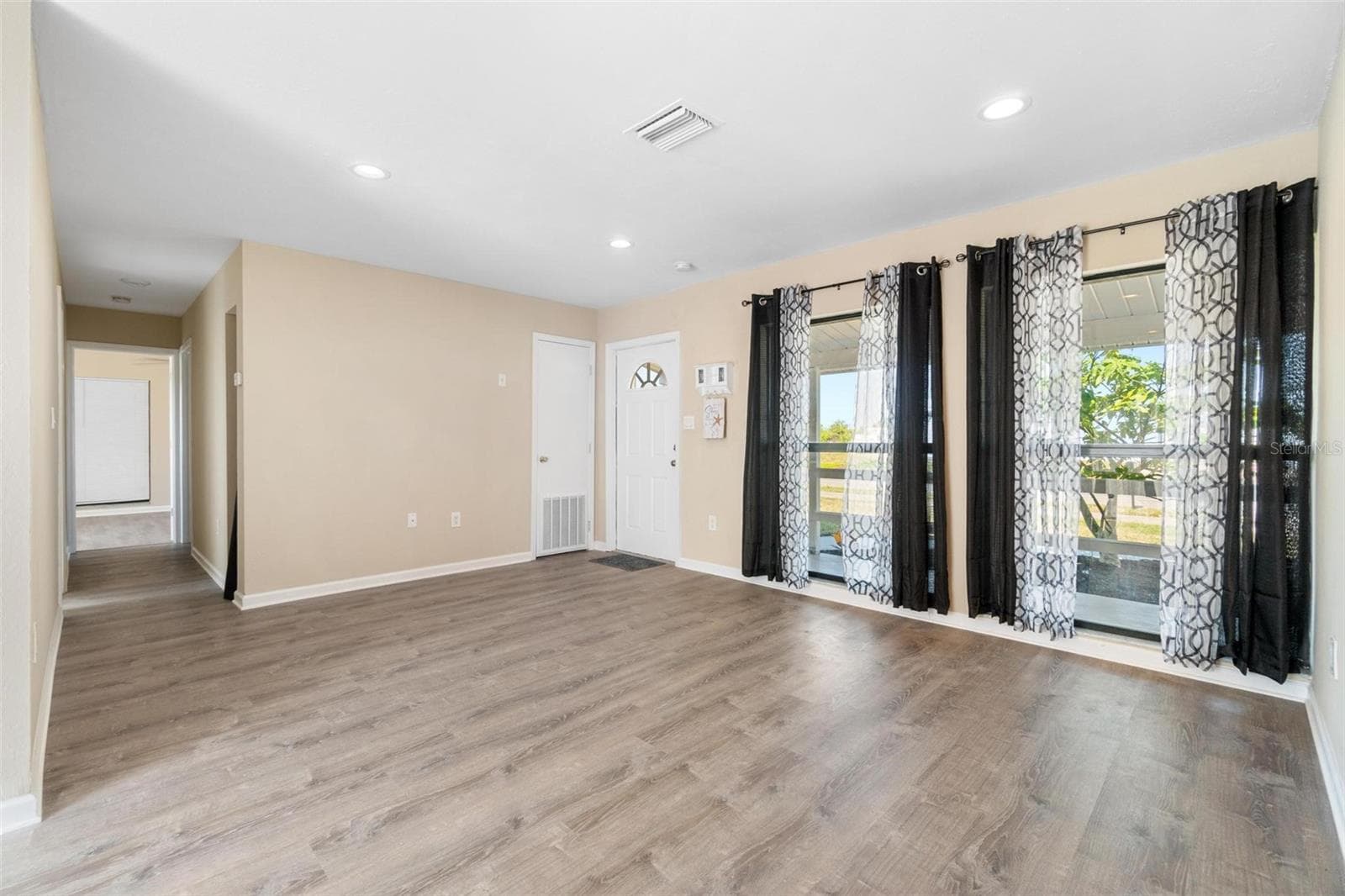 Single Family Residence at 3074 BROADPOINT DR, PUNTA GORDA, photo 6 of 25