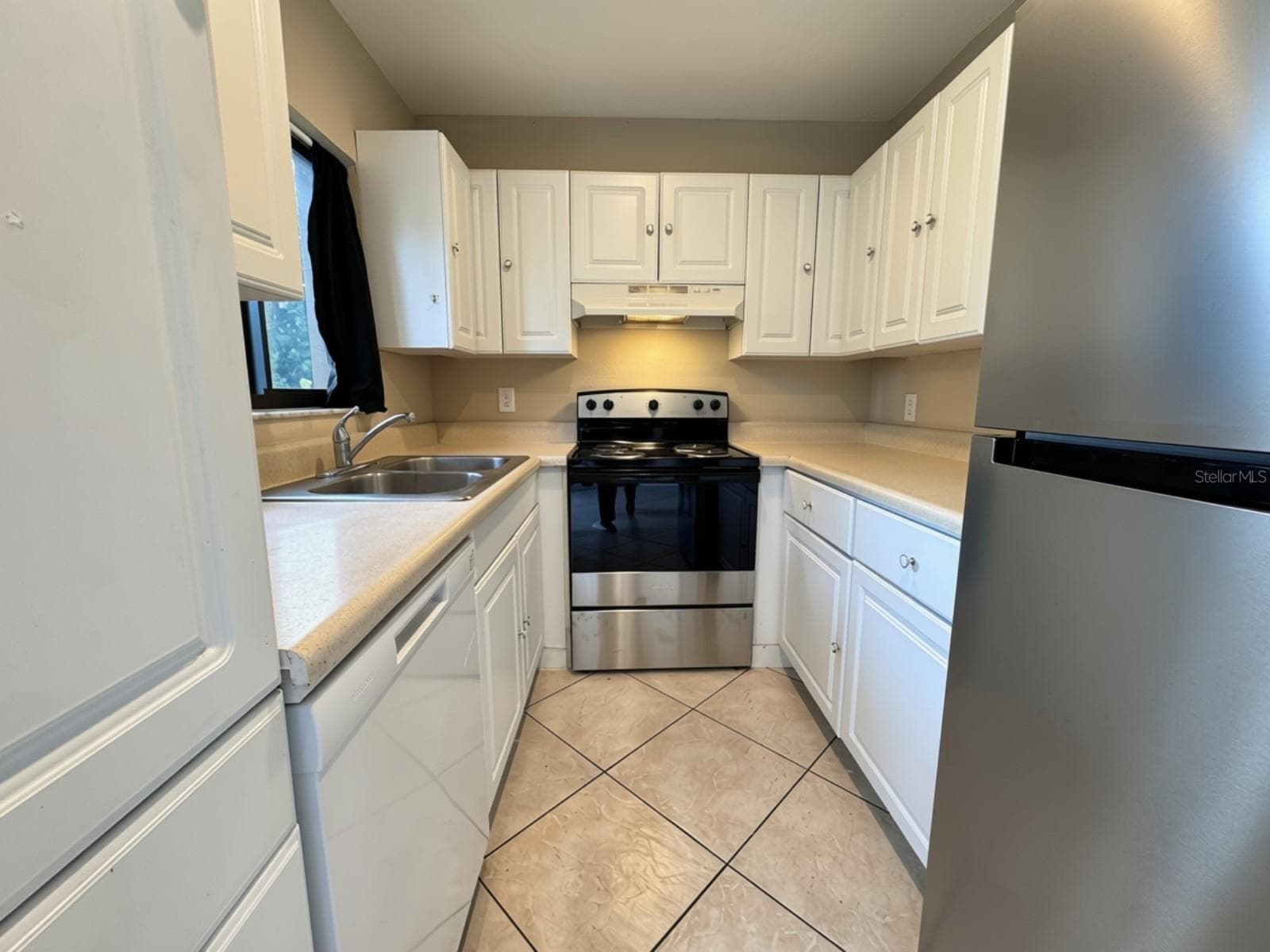 Single Family Residence at 3074 BROADPOINT DR, PUNTA GORDA, photo 10 of 25