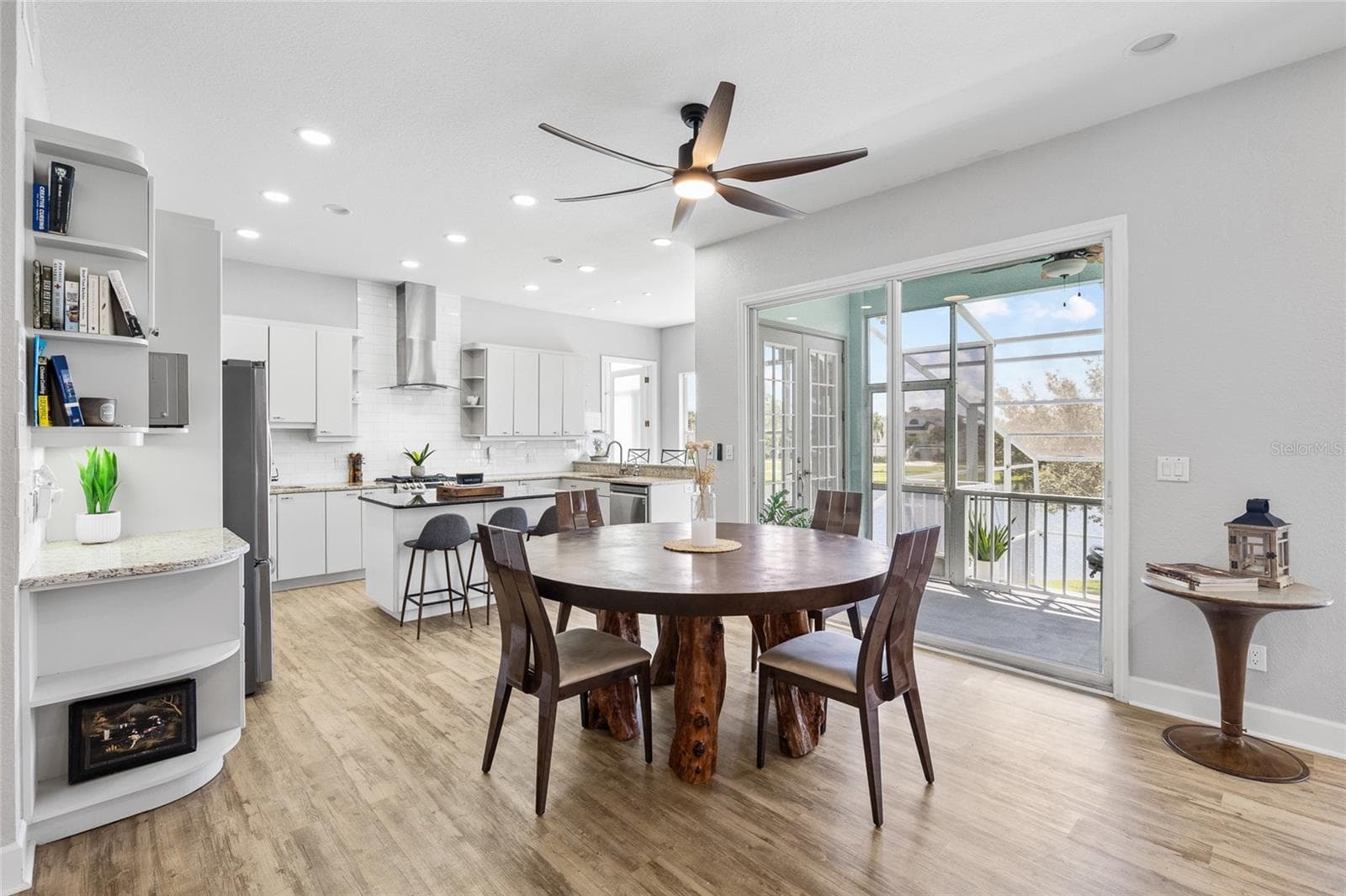 Single Family Residence at 2106 PELICAN CT, TARPON SPRINGS, photo 14 of 83