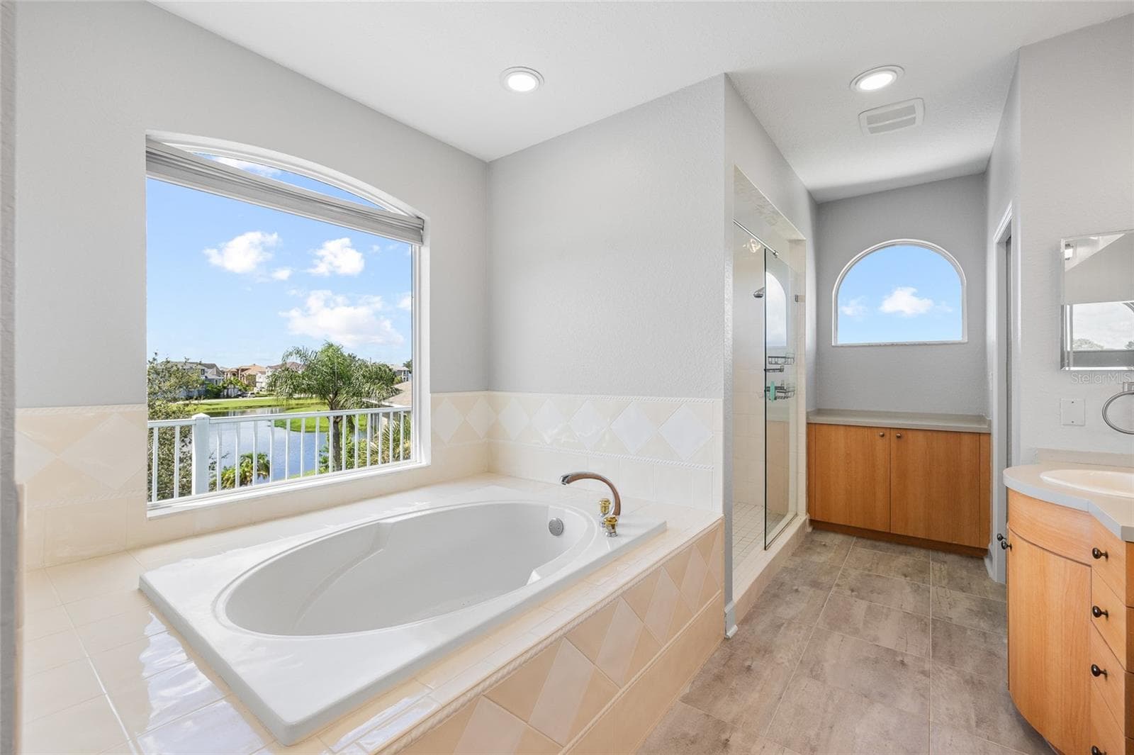 Single Family Residence at 2106 PELICAN CT, TARPON SPRINGS, photo 34 of 83