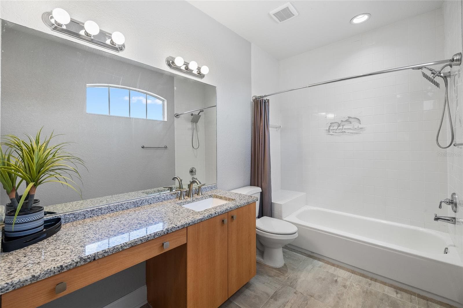 Single Family Residence at 2106 PELICAN CT, TARPON SPRINGS, photo 41 of 83