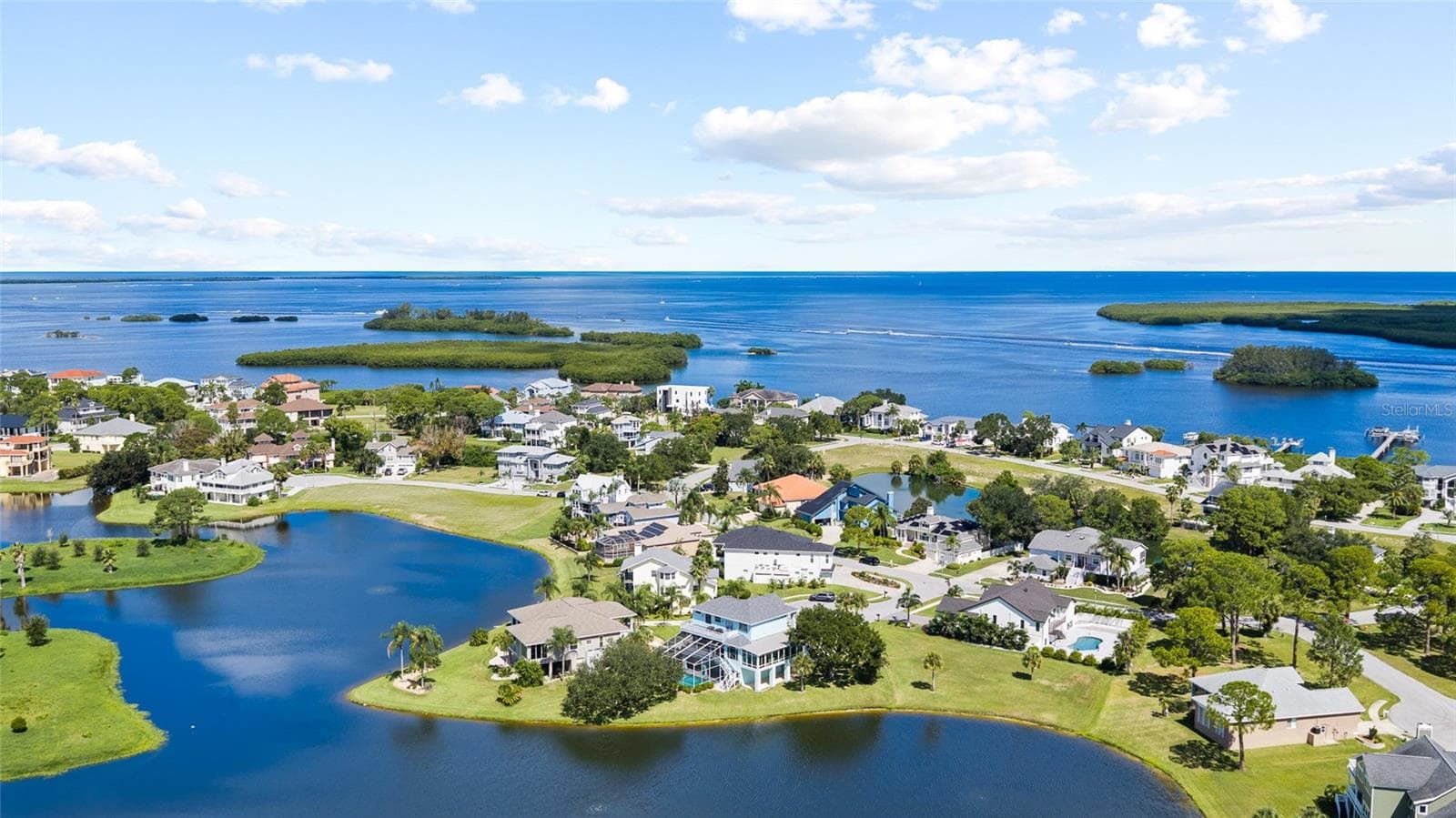 Single Family Residence at 2106 PELICAN CT, TARPON SPRINGS, photo 69 of 83
