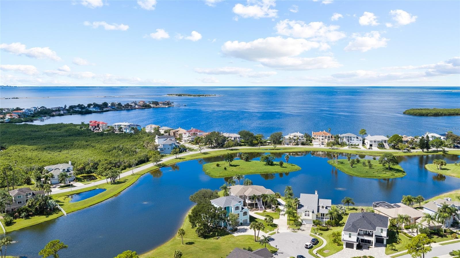 Single Family Residence at 2106 PELICAN CT, TARPON SPRINGS, photo 74 of 83