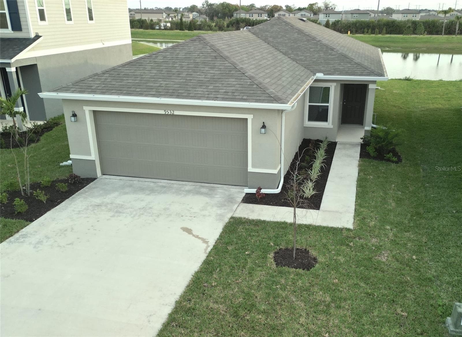 9532 SANDY BLUFFS CIRCLE