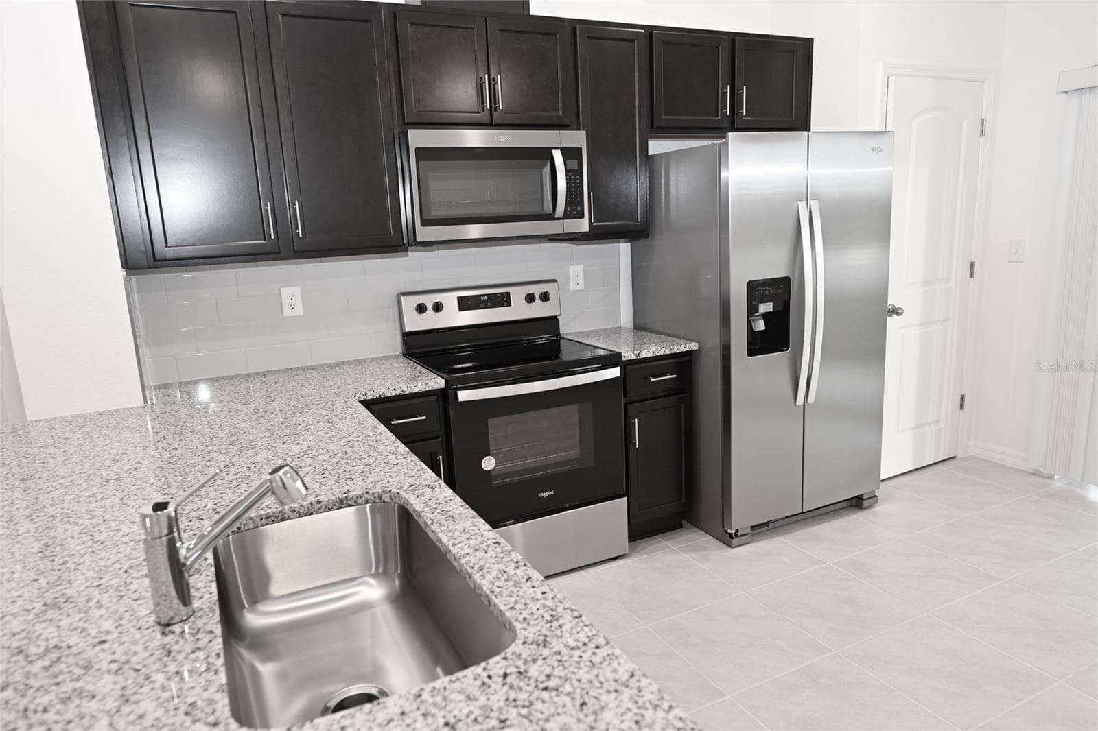 Single Family Residence at 9532 SANDY BLUFFS CIRCLE, PARRISH, photo 5 of 25