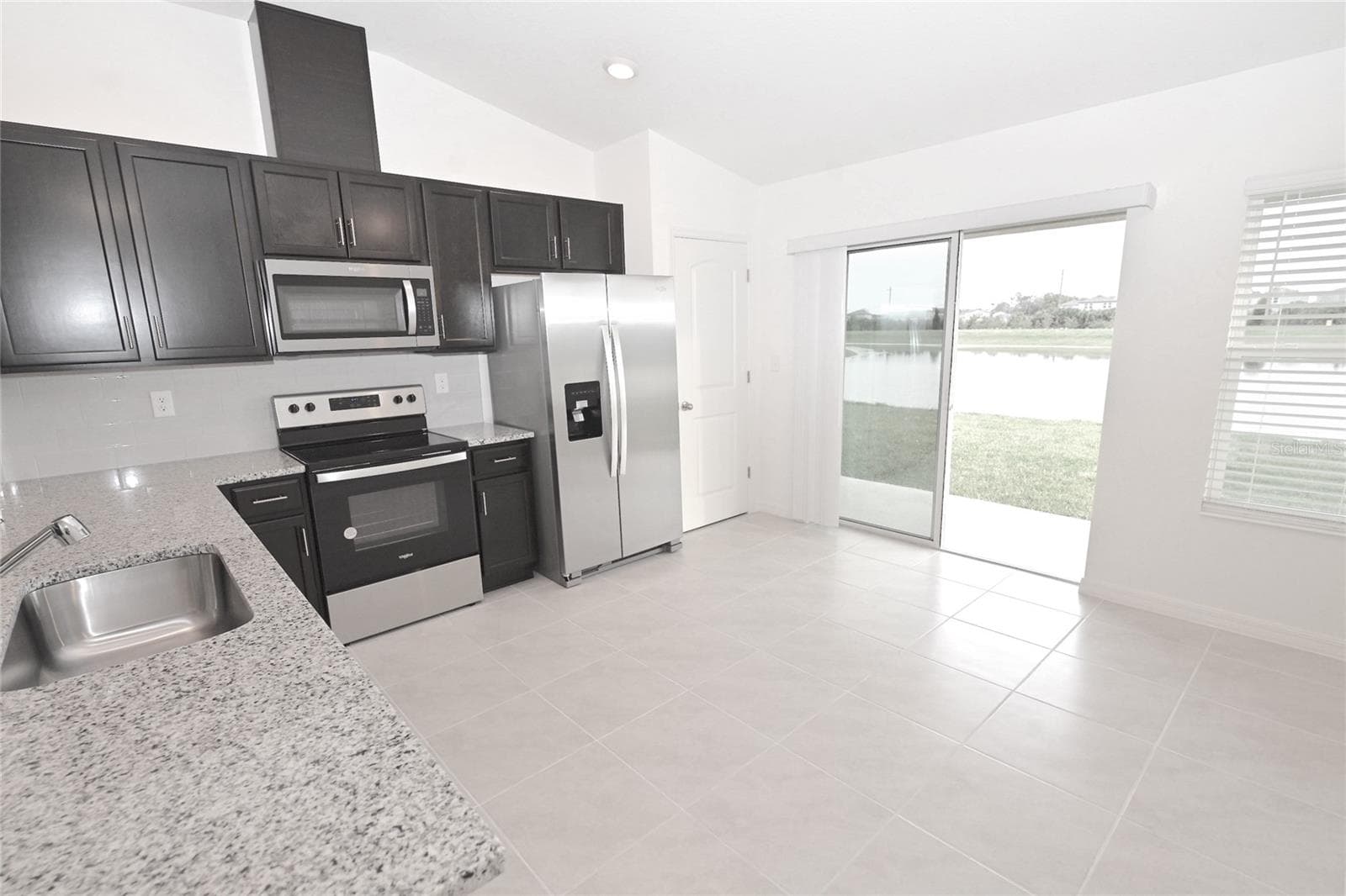 Single Family Residence at 9532 SANDY BLUFFS CIRCLE, PARRISH, photo 6 of 25
