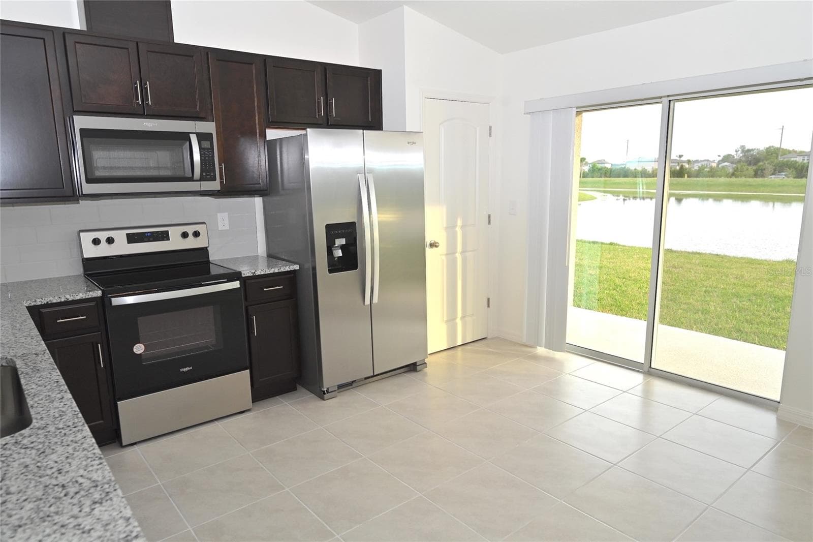 Single Family Residence at 9532 SANDY BLUFFS CIRCLE, PARRISH, photo 8 of 25