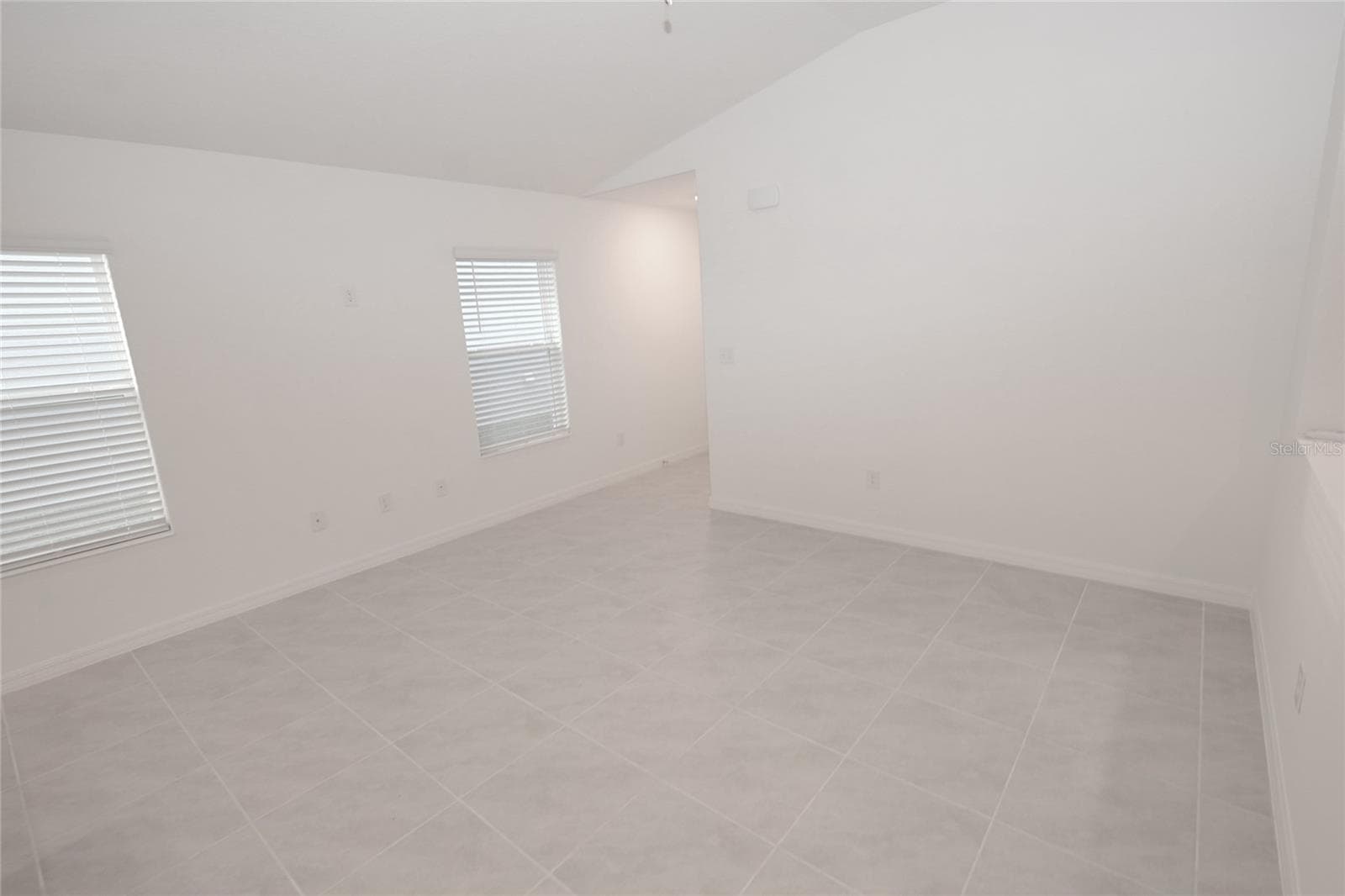 Single Family Residence at 9532 SANDY BLUFFS CIRCLE, PARRISH, photo 12 of 25