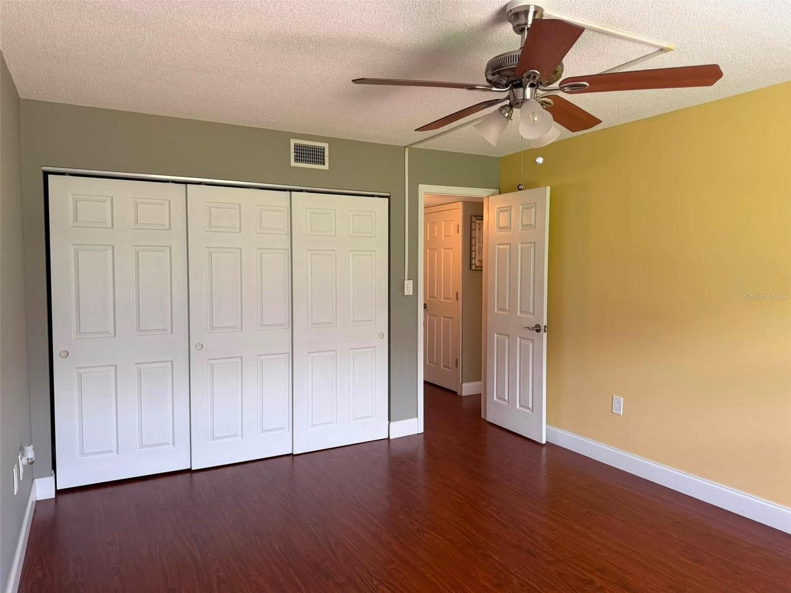 Master Bedroom - 2442 NE 7TH ST #3, OCALA