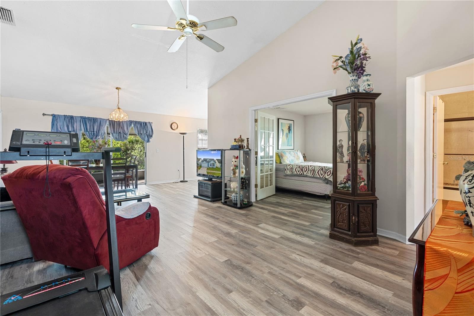 Single Family Residence at 218 LOOKOUT DR, APOLLO BEACH, photo 7 of 43