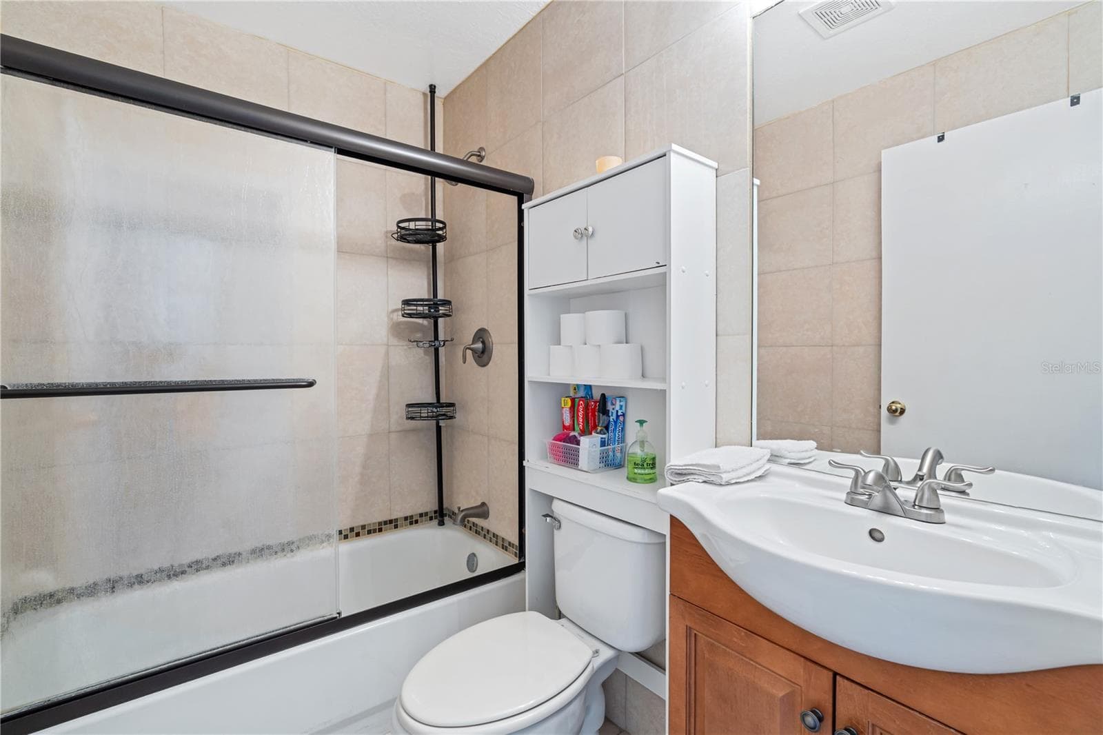 Single Family Residence at 218 LOOKOUT DR, APOLLO BEACH, photo 11 of 43