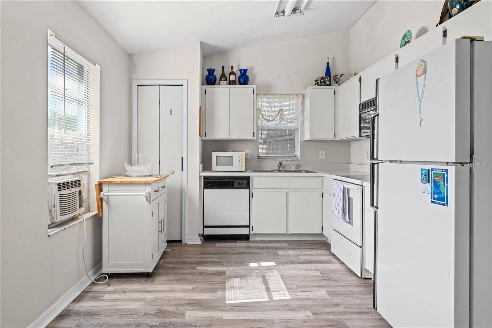 Single Family Residence at 218 LOOKOUT DR, APOLLO BEACH, photo 15 of 43