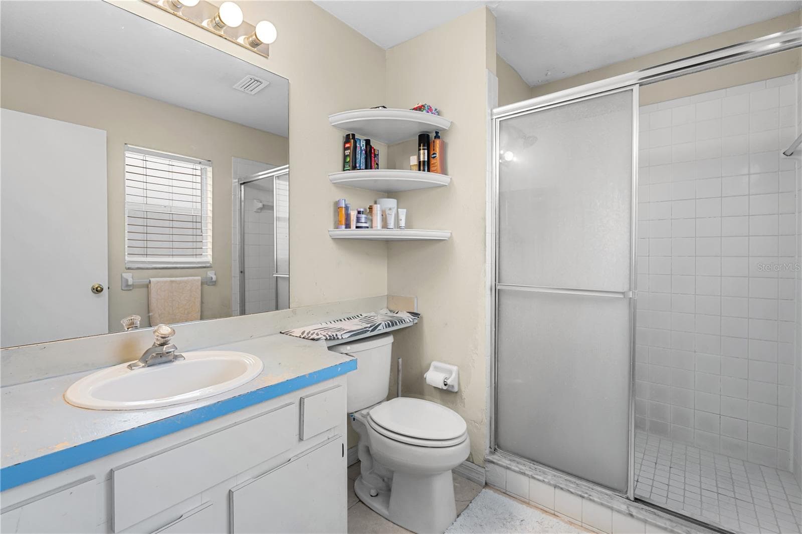 Single Family Residence at 218 LOOKOUT DR, APOLLO BEACH, photo 24 of 43