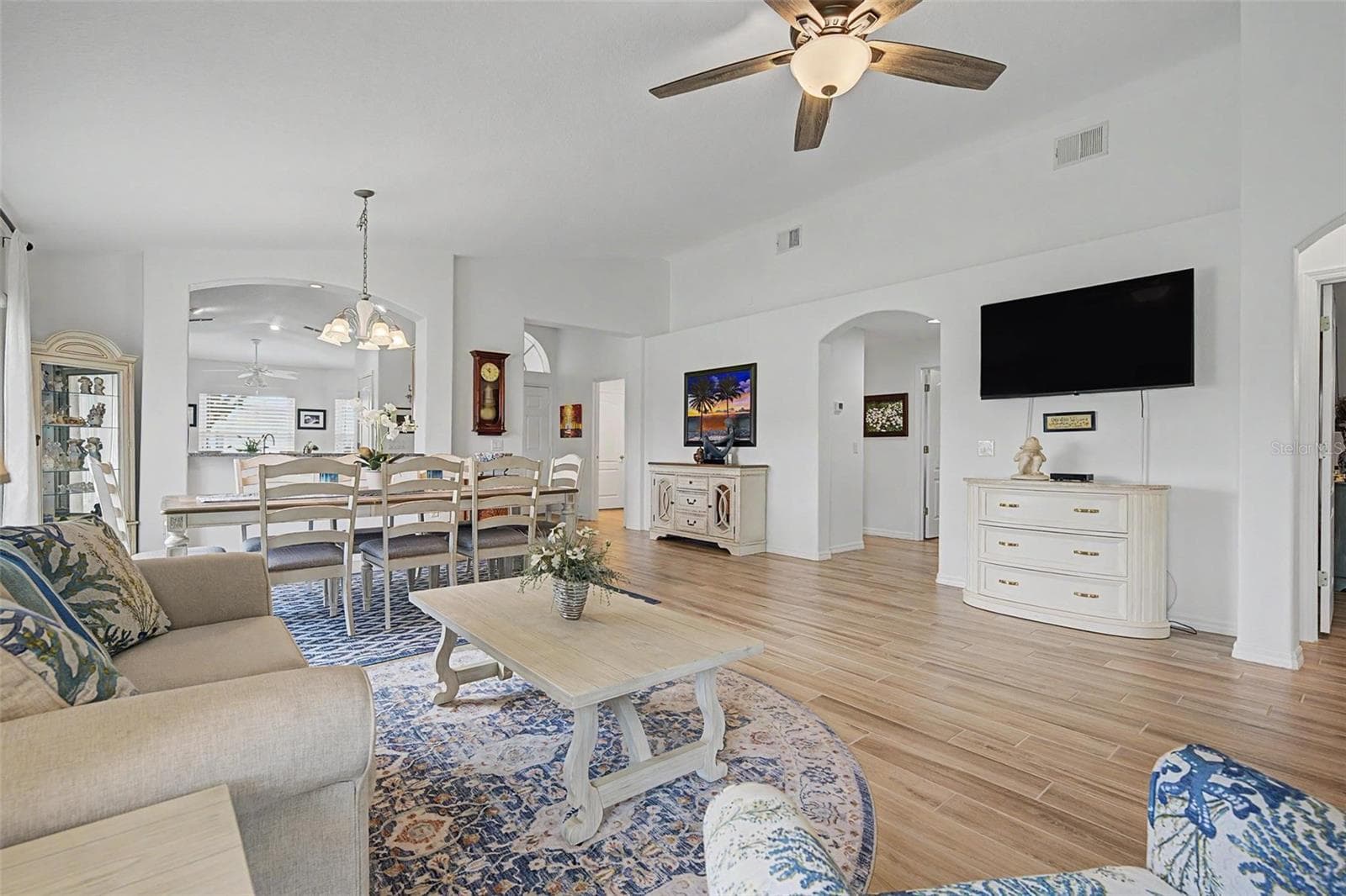 Arched details are a great touch - 12027 FERN TERRACE CT, TRINITY