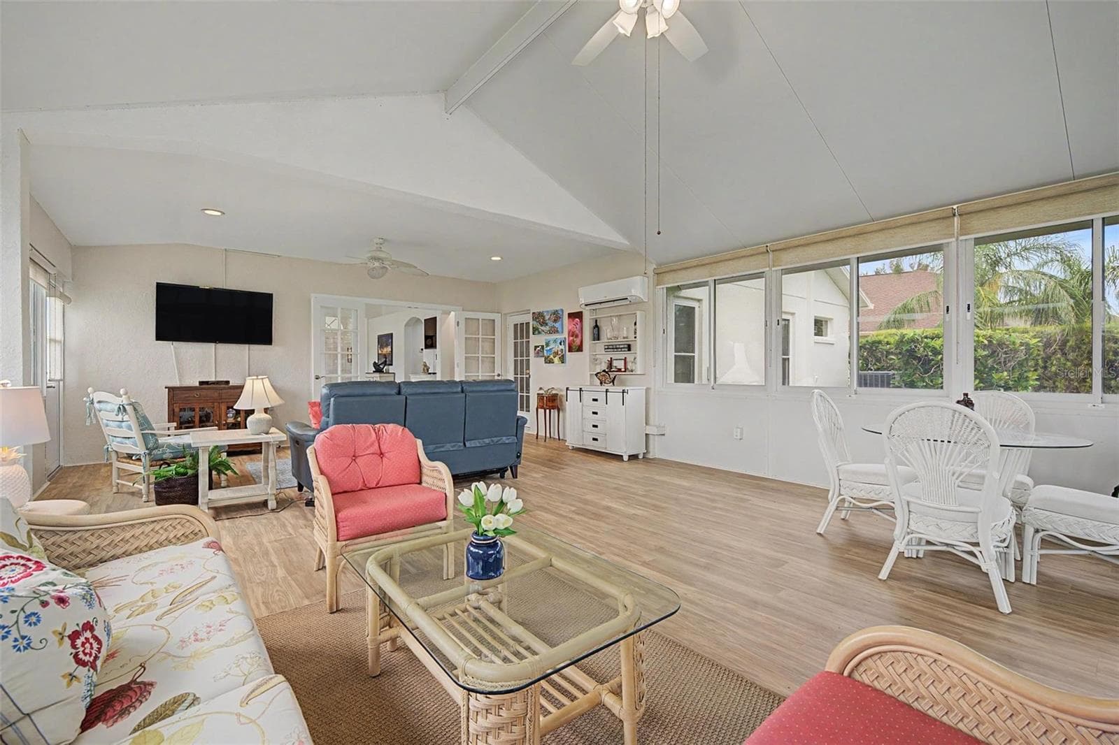Year 'round enjoyment! - 12027 FERN TERRACE CT, TRINITY