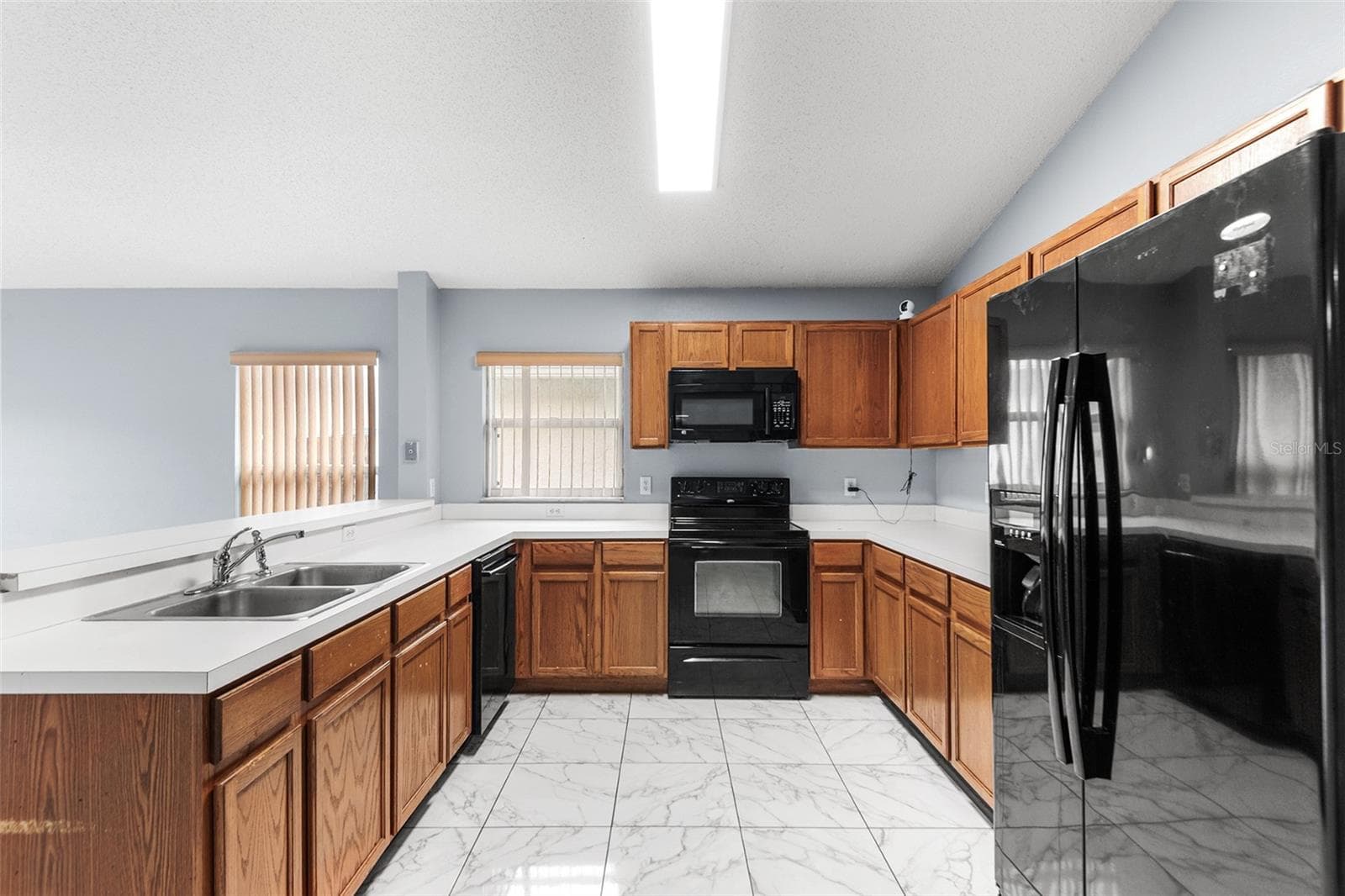 Single Family Residence at 7814 ELMSTONE CIR, ORLANDO, photo 13 of 38